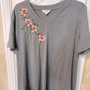 Amaryllis XL embroidered top NEVER WORN